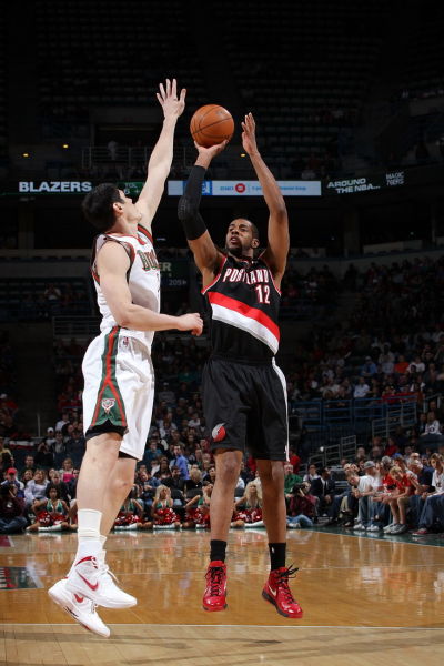 员的尊重 员的尊重