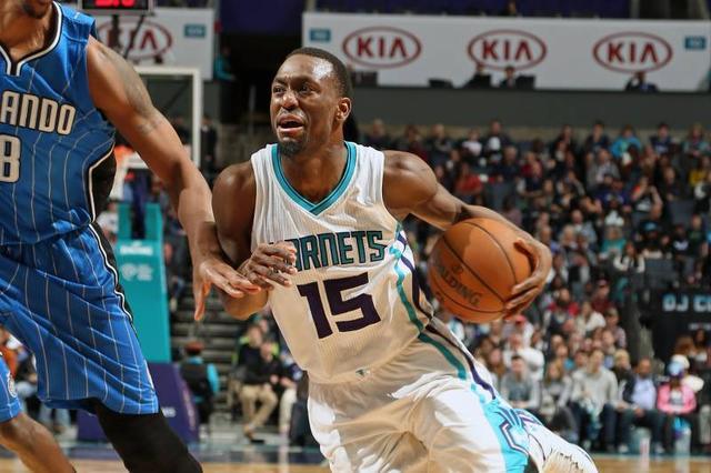 了他送出关 了他送出关