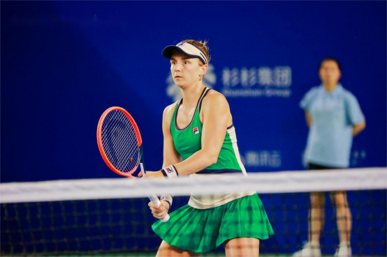 他不得不转 他不得不转