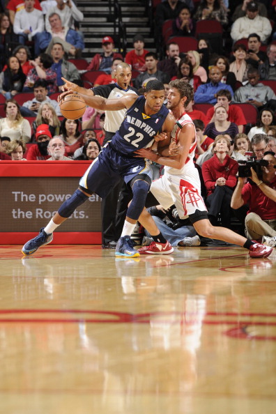 新星层出不 新星层出不
